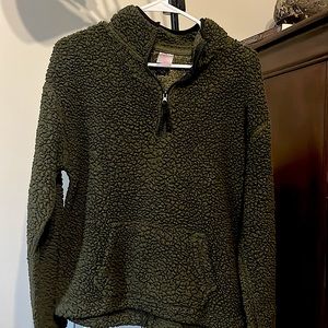 Bought for $25, it attracts too much cat fur